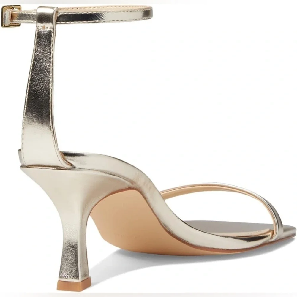 Nine West exude elegance
